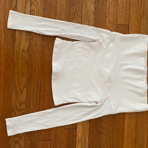 Good American Off the Shoulder White Crop Top - Picture 2 of 3